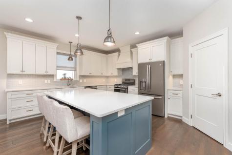 27 Prairie Court Mankato MN 56003