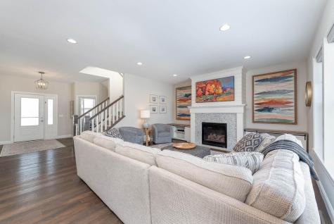 27 Prairie Court Mankato MN 56003