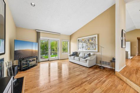 7423 Hyde Park Lane Edina MN 55439