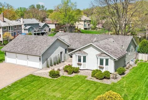 7423 Hyde Park Lane Edina MN 55439