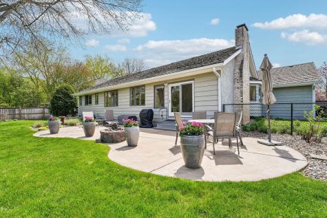 7423 Hyde Park Lane Edina MN 55439