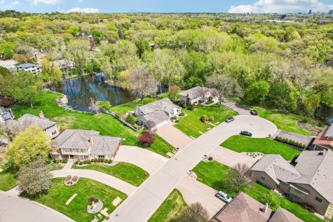 7423 Hyde Park Lane Edina MN 55439