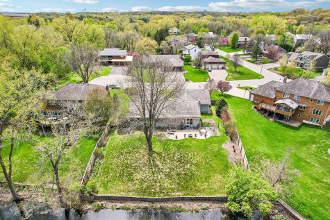 7423 Hyde Park Lane Edina MN 55439