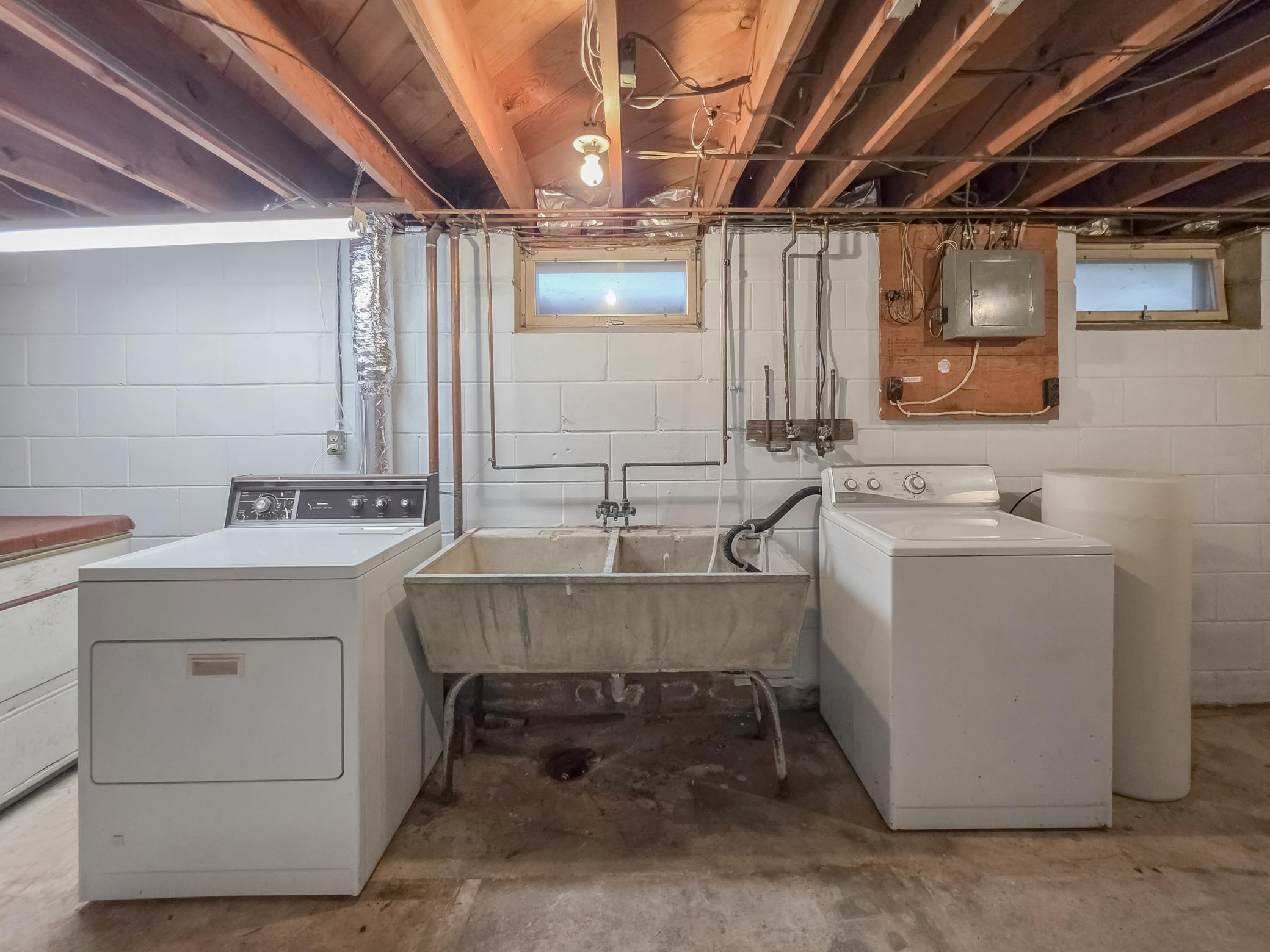 837 Adams Street Anoka MN 55303