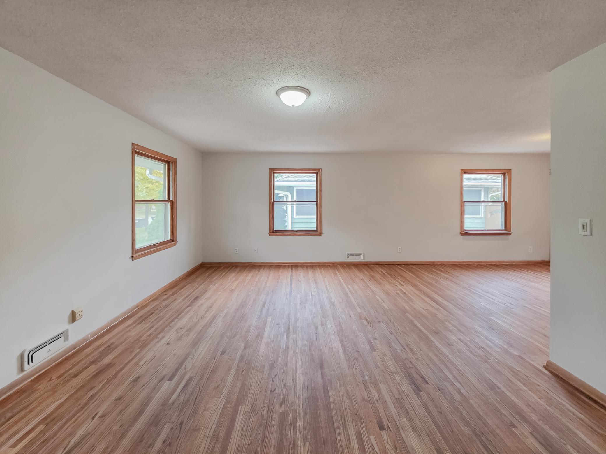 837 Adams Street Anoka MN 55303