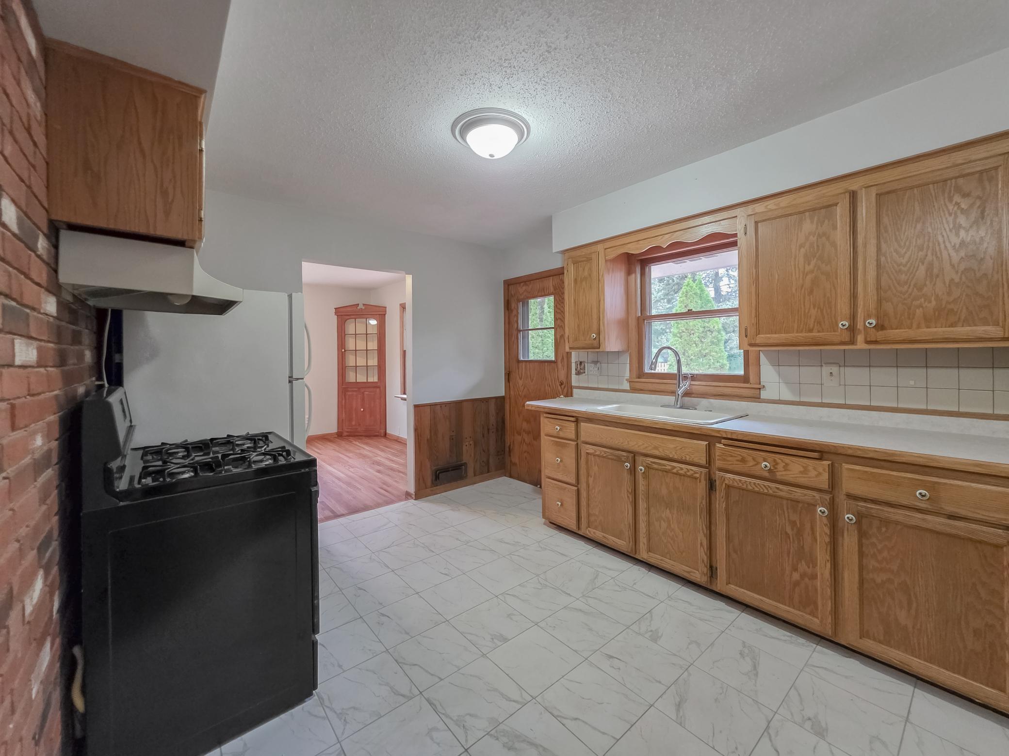 837 Adams Street Anoka MN 55303