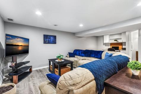 13994 Holyoke Court Apple Valley MN 55124