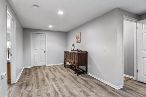 13994 Holyoke Court Apple Valley MN 55124
