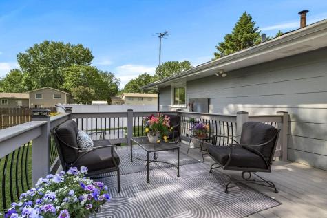13994 Holyoke Court Apple Valley MN 55124