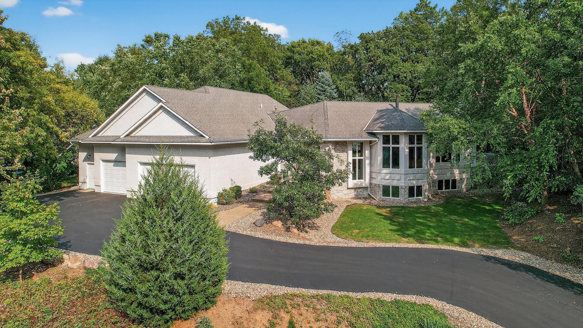 2520 Arbor Court Mendota Heights MN 55120