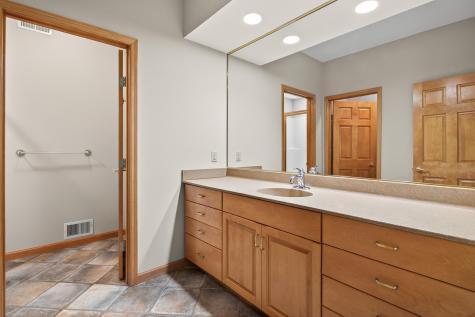 2520 Arbor Court Mendota Heights MN 55120