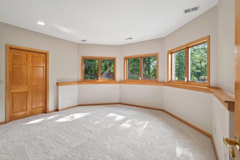 2520 Arbor Court Mendota Heights MN 55120