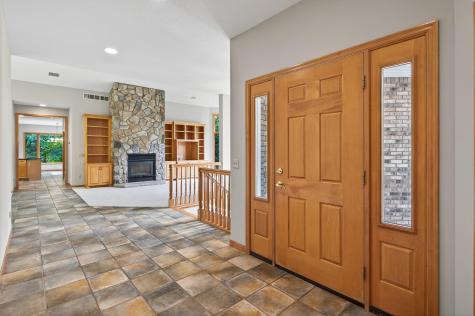 2520 Arbor Court Mendota Heights MN 55120
