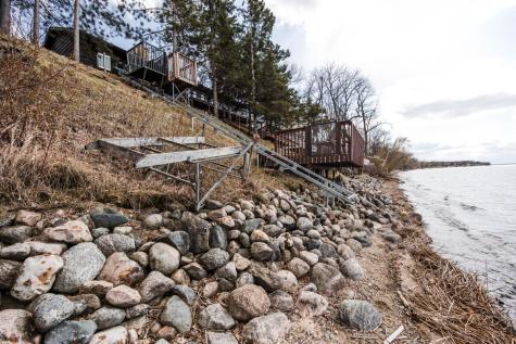 29823 Highland Loop Battle Lake MN 56515