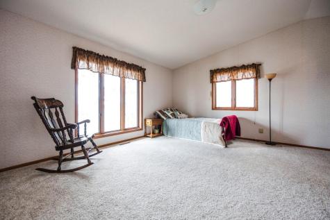 29823 Highland Loop Battle Lake MN 56515