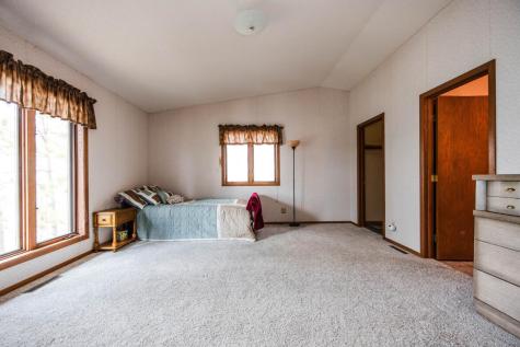 29823 Highland Loop Battle Lake MN 56515