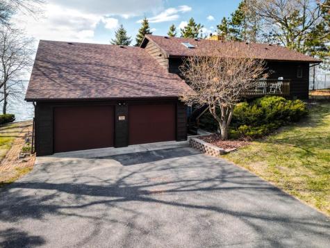 29823 Highland Loop Battle Lake MN 56515