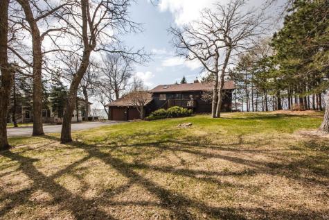 29823 Highland Loop Battle Lake MN 56515