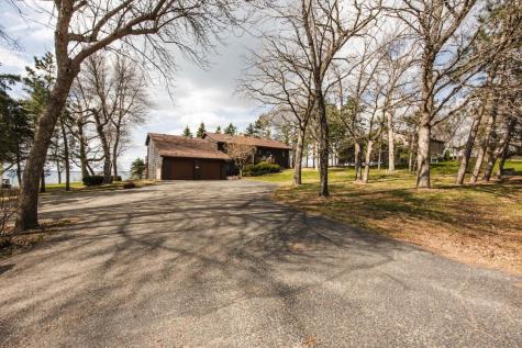 29823 Highland Loop Battle Lake MN 56515