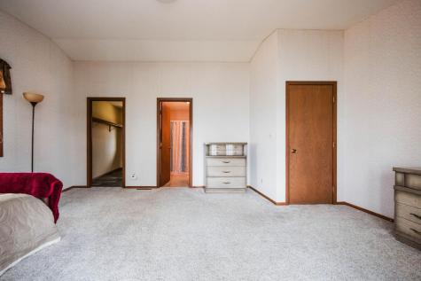 29823 Highland Loop Battle Lake MN 56515