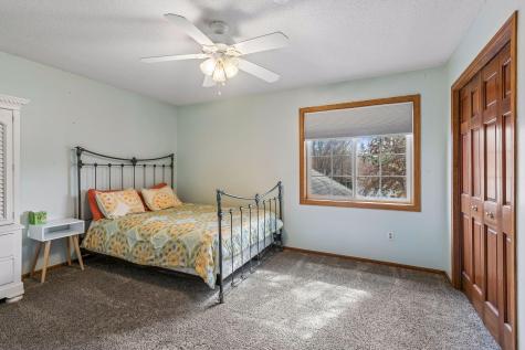 3655 Urbandale Lane N Plymouth MN 55446