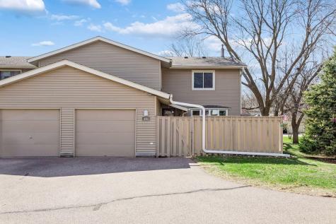 1082 Carmel Court Shoreview MN 55126