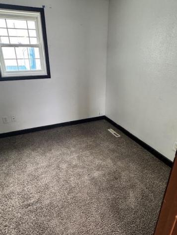 114 5th Finley ND 58230