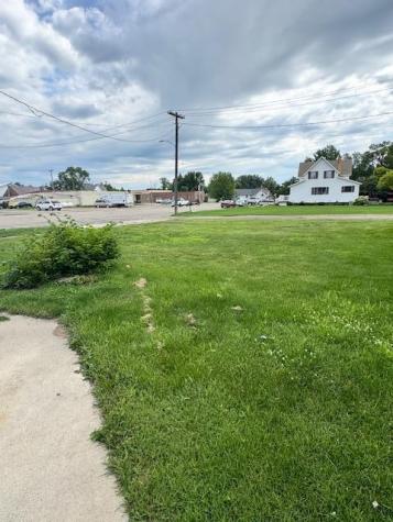 114 5th Finley ND 58230