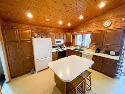 27392 Oak Point Road Elbow Lake MN 56531