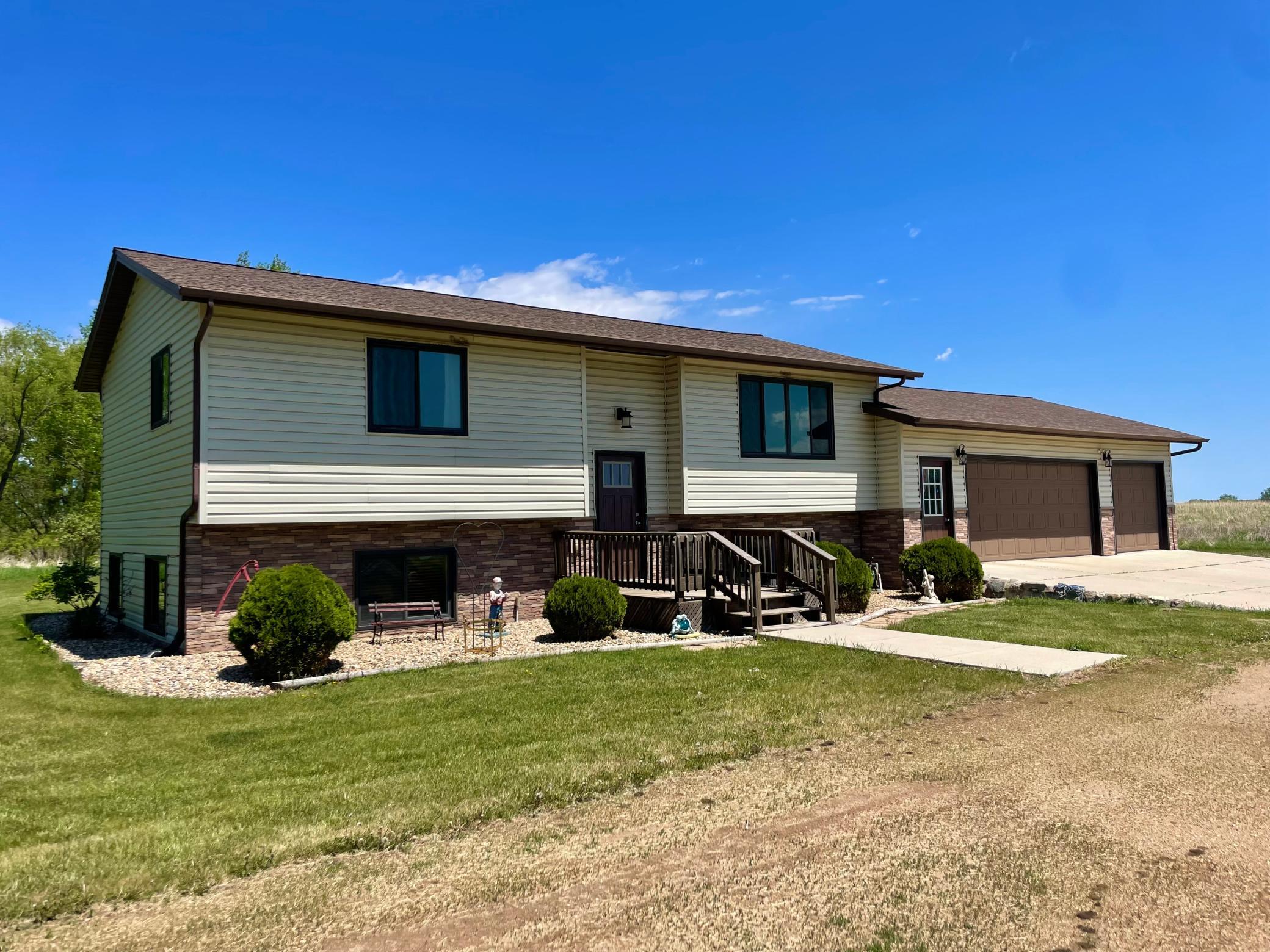 1658 231st Street Garvin MN 56132