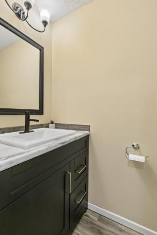 3873 Dolomite Drive Eagan MN 55122