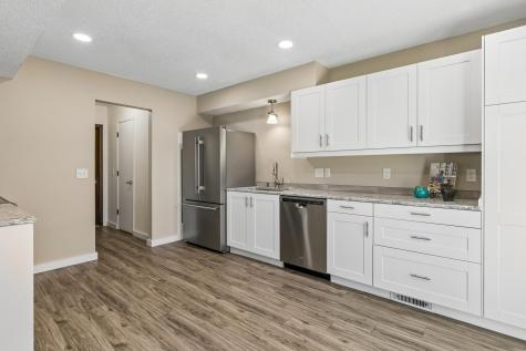 3873 Dolomite Drive Eagan MN 55122