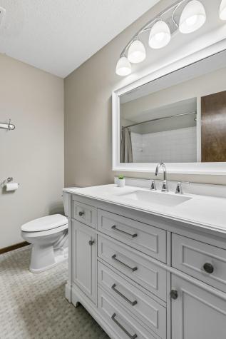 3873 Dolomite Drive Eagan MN 55122