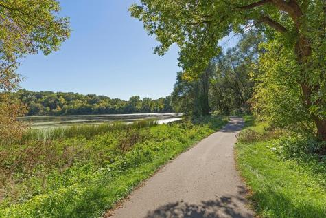 3873 Dolomite Drive Eagan MN 55122