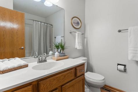 17420 34th Avenue N Plymouth MN 55447