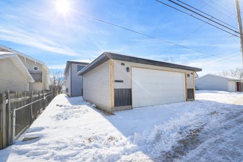 1319 Minnehaha Avenue E North Saint Paul MN 55106