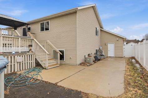 105 Iris Lane NE Saint Joseph MN 56374