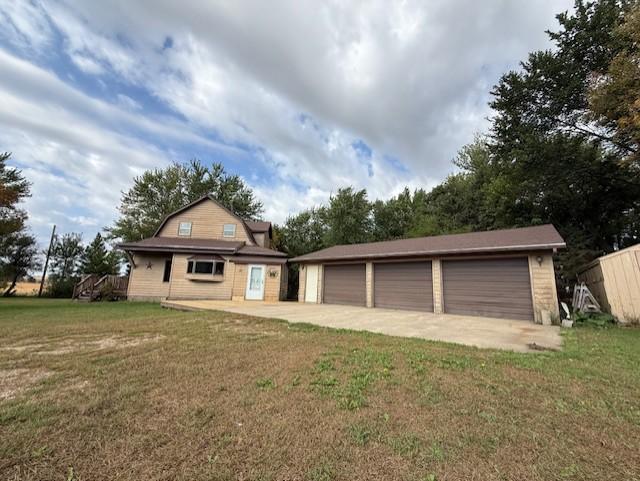 91224 510th Avenue Windom MN 56101