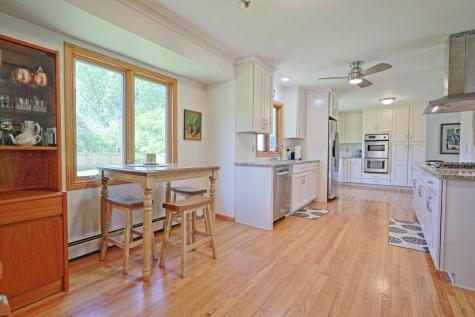 716 Eldridge Avenue E Maplewood MN 55117