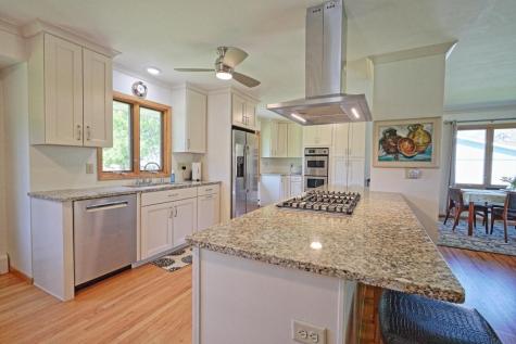 716 Eldridge Avenue E Maplewood MN 55117