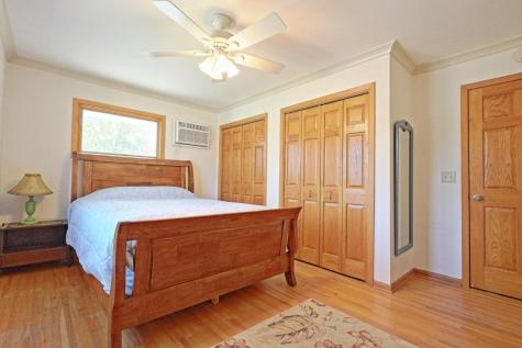 716 Eldridge Avenue E Maplewood MN 55117