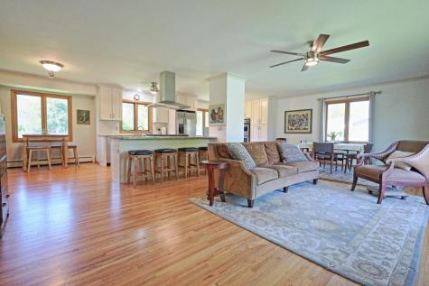 716 Eldridge Avenue E Maplewood MN 55117