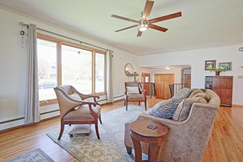 716 Eldridge Avenue E Maplewood MN 55117