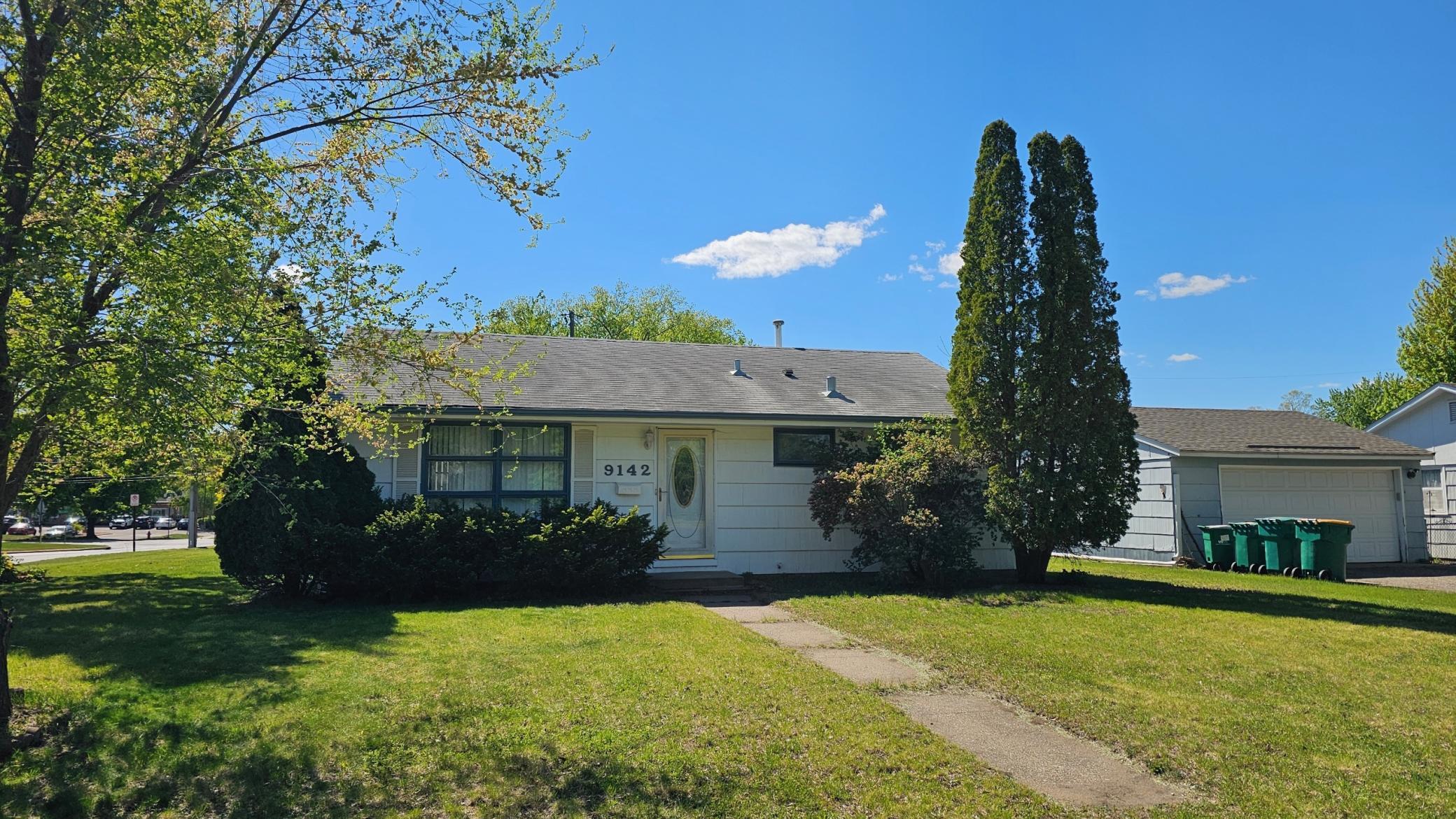 9142 1st Avenue S Bloomington MN 55420