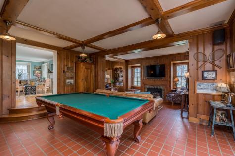 1128 Carney Avenue Mankato MN 56001