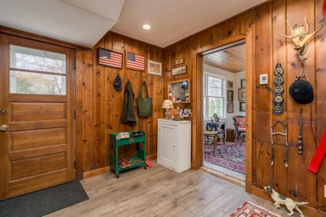 1128 Carney Avenue Mankato MN 56001