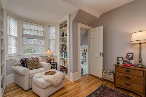 1128 Carney Avenue Mankato MN 56001