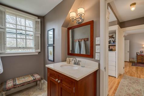 1128 Carney Avenue Mankato MN 56001