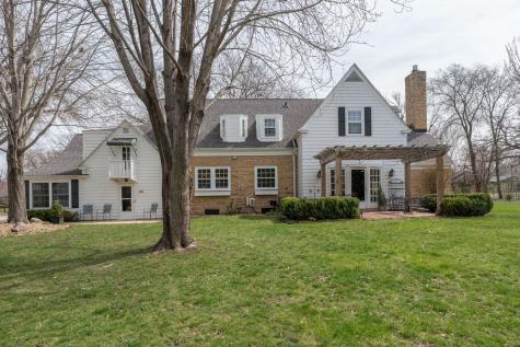 1128 Carney Avenue Mankato MN 56001