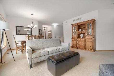 17688 Glasgow Way Lakeville MN 55044
